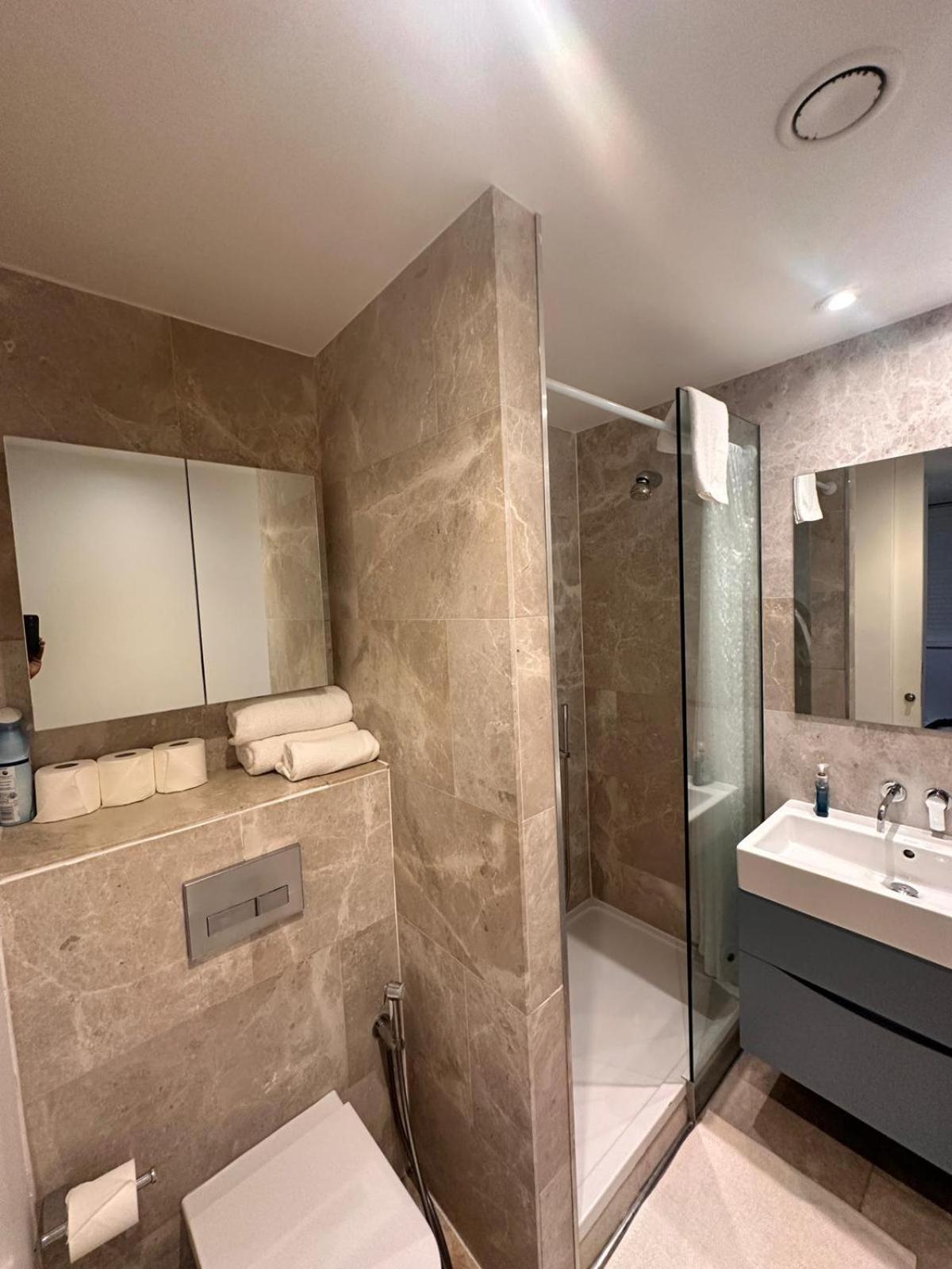 Spacious Central London Flat - 2Bhk 外观 照片